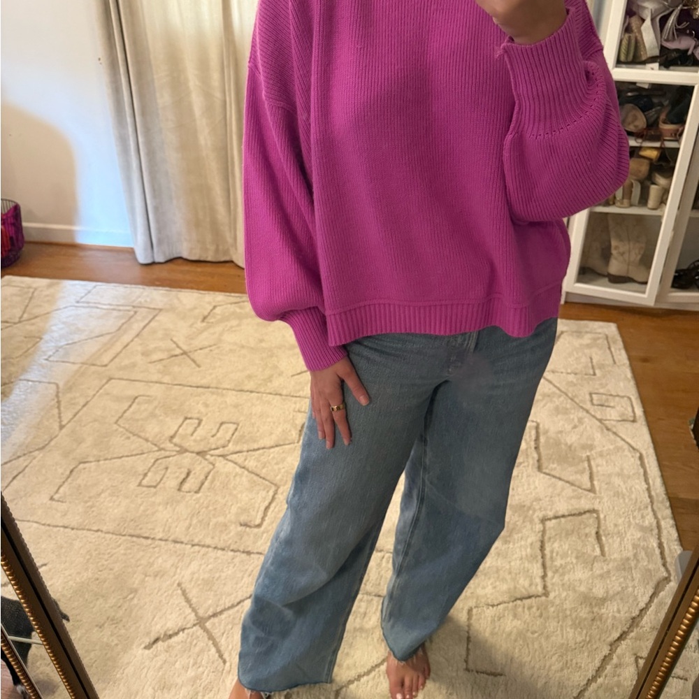 Women's Fuchsia Crewneck Pullover Sweater